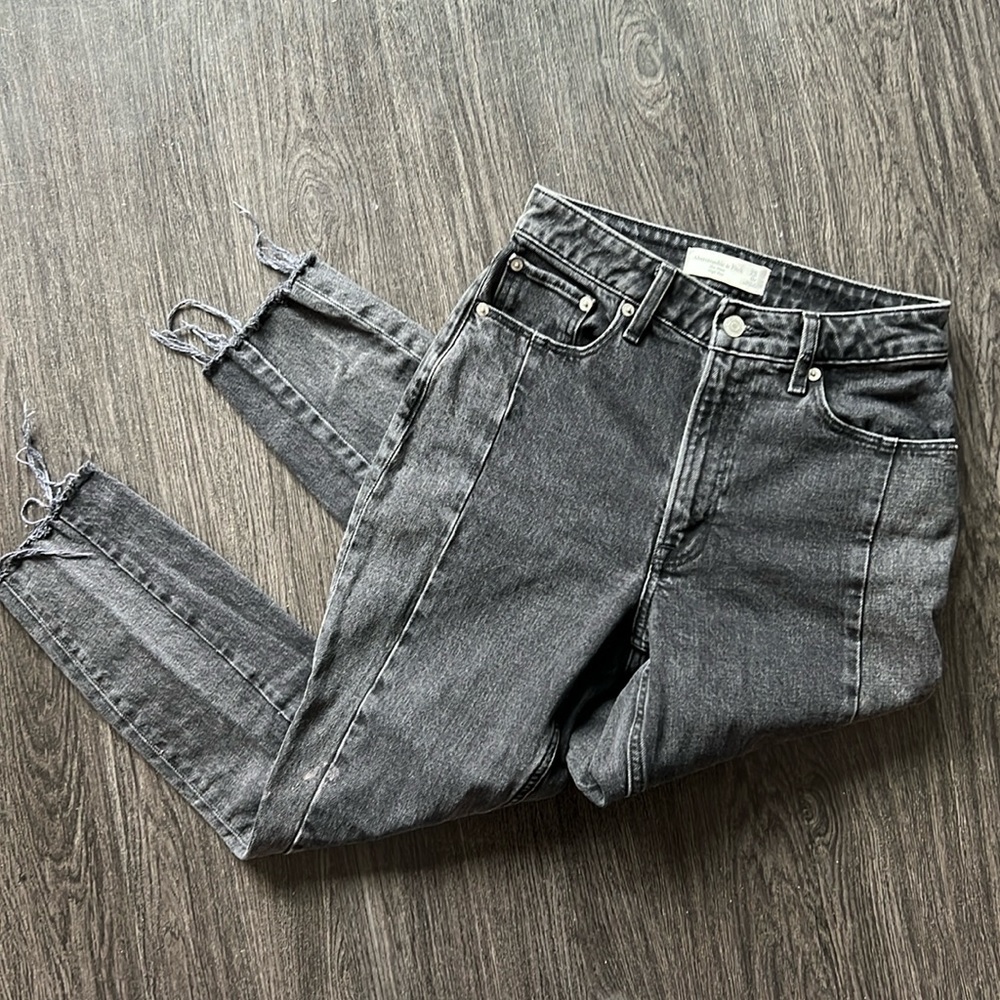 Anercrombie & Fitch Mom Jeans - Curve Love